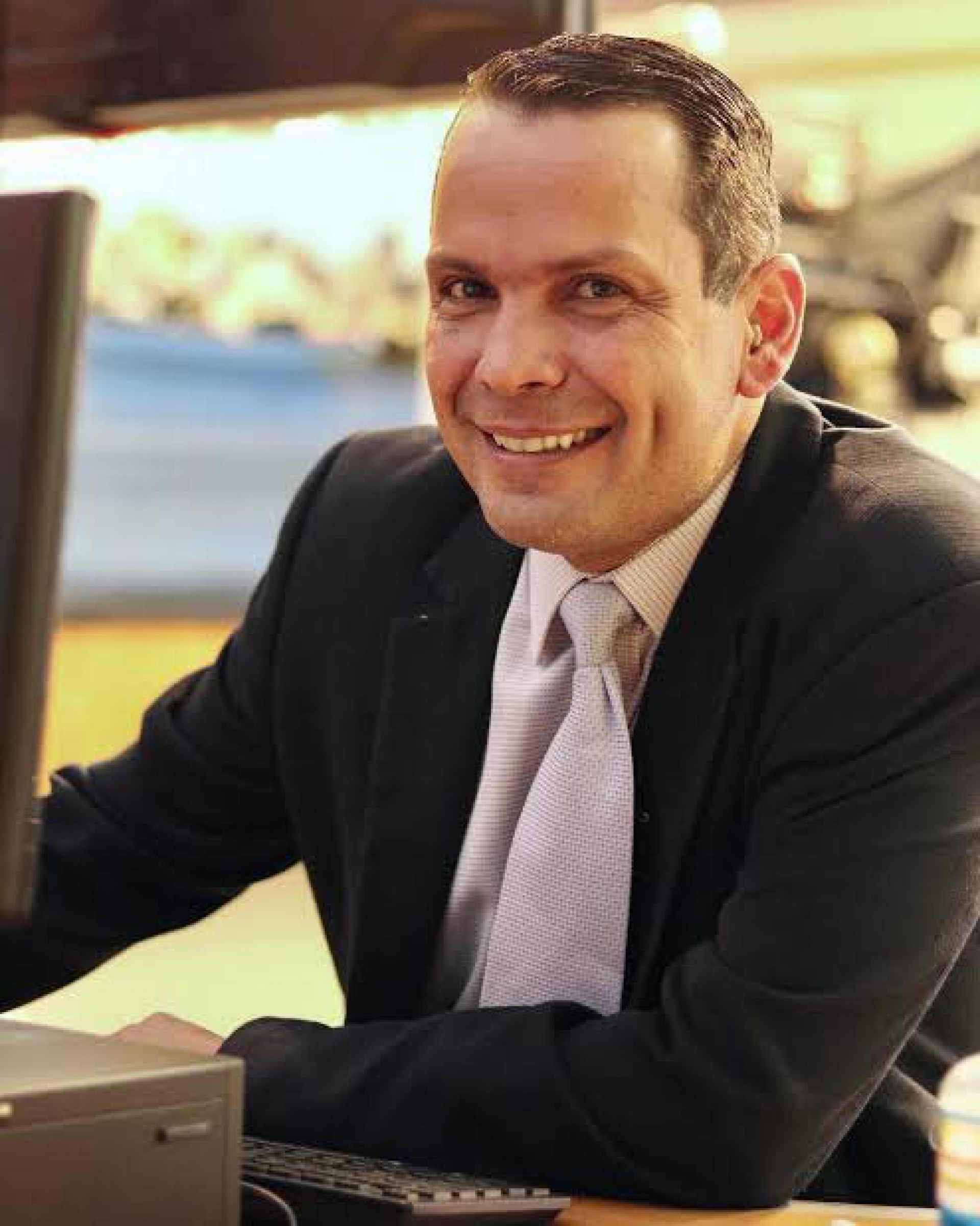 Jornalista Voltaire Porto &eacute; encontrado morto em casa, em Porto Alegre, no Rio Grande do Sul