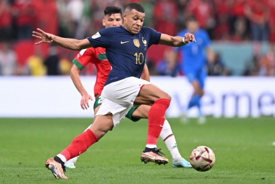Destaque da Copa do Mundo, Mbappé é criticado por jornal francês por atuação contra Marrocos: 'Deu sorte'