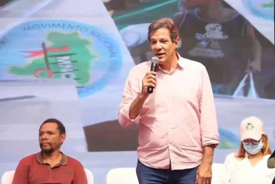 Natal dos Catadores: ao lado de Lula, Haddad diz que colocará pobres no orçamento
