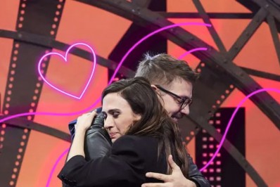 Tatá Werneck e Fábio Porchat se emocionam ao lembrarem de Paulo Gustavo