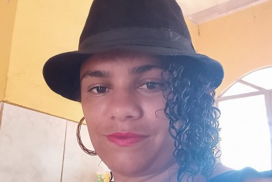 'Só vai se entregar se ela morrer', diz irmã sobre suspeito de agredir ex-companheira a marteladas