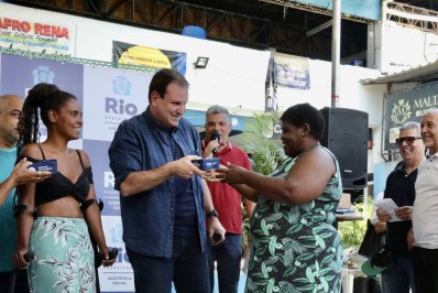 Prefeitura do Rio entrega milionésima refeição do programa Prato Feito Carioca, inaugurado em junho