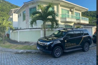 Polícia Federal realiza operação contra lavagem de dinheiro em Maricá