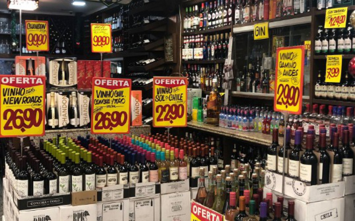 Principais itens da ceia de Natal est&atilde;o at&eacute; 17% mais caros. Em Cabo Frio, promo&ccedil;&otilde;es tentam atrair consumidor