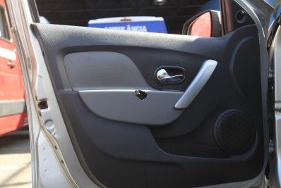 Polícia apreende fuzil de PM para investigar causa de disparo que feriu motorista