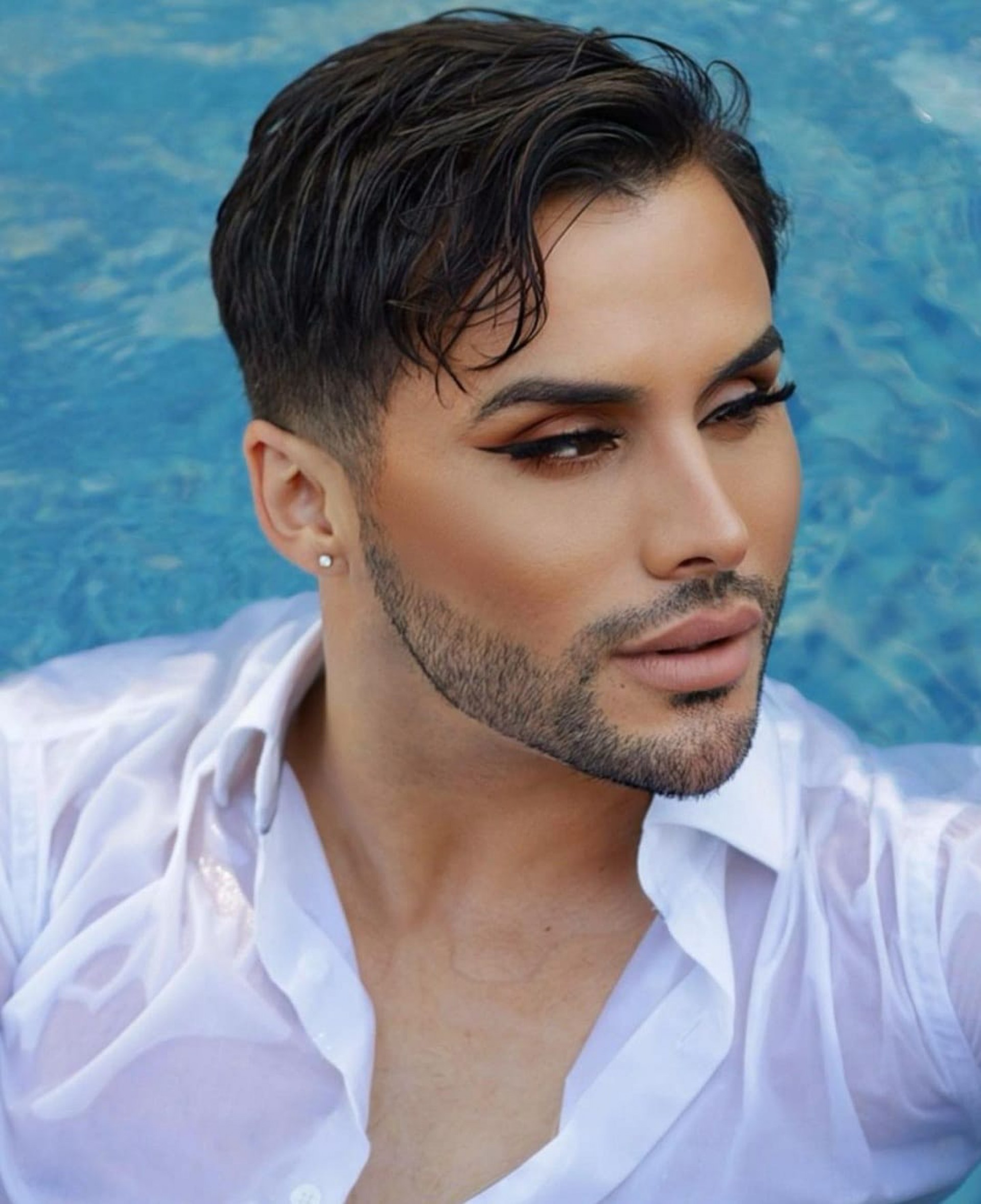 O maquiador Agustin Fernandez