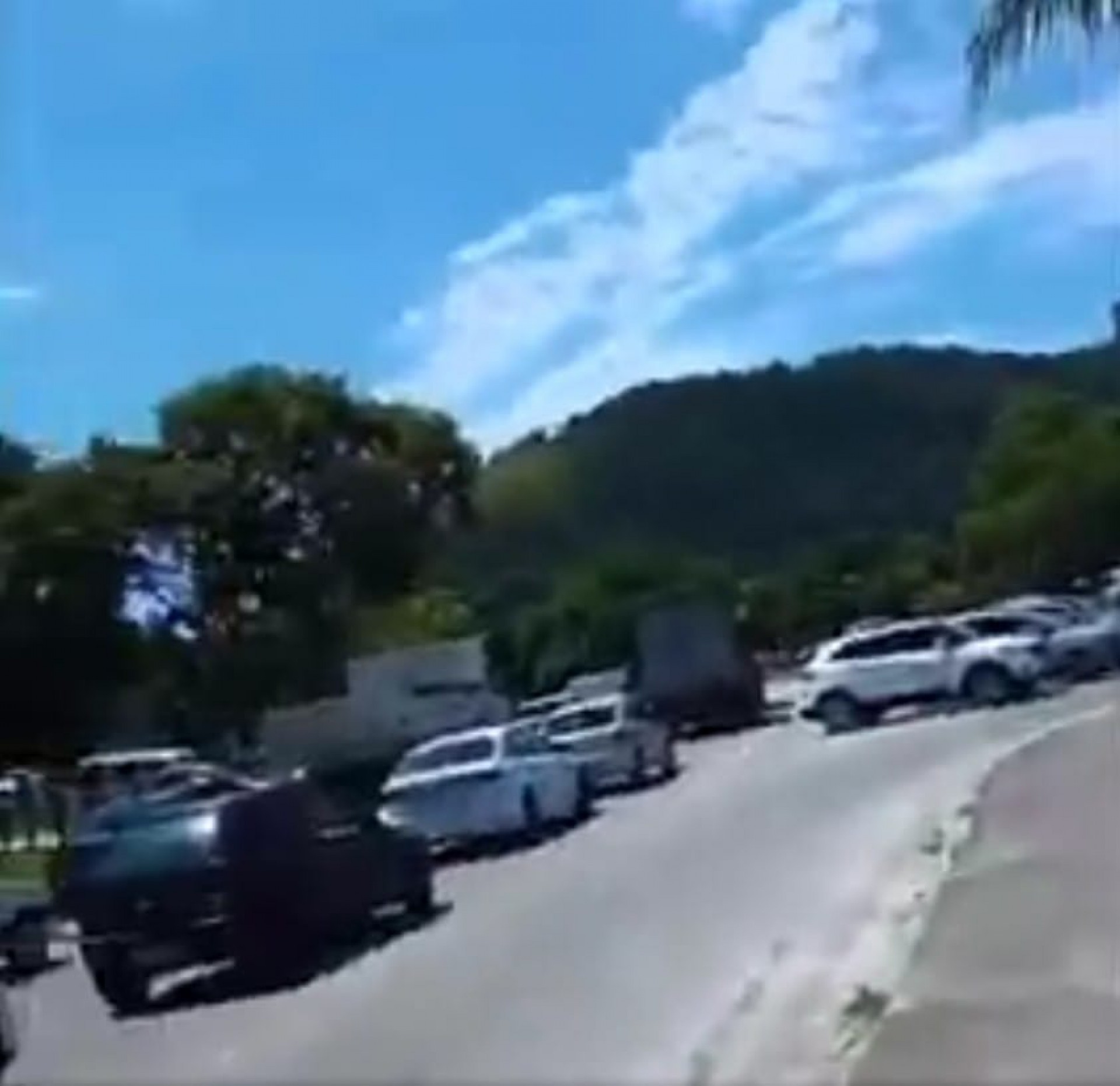 Trevo da cidade hoje de manh&atilde;. - Divulga&ccedil;&atilde;o