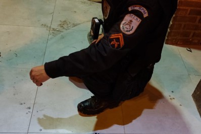 Polícia apreende drogas e radiotransmissor durante ações em Petrópolis; um homem é preso