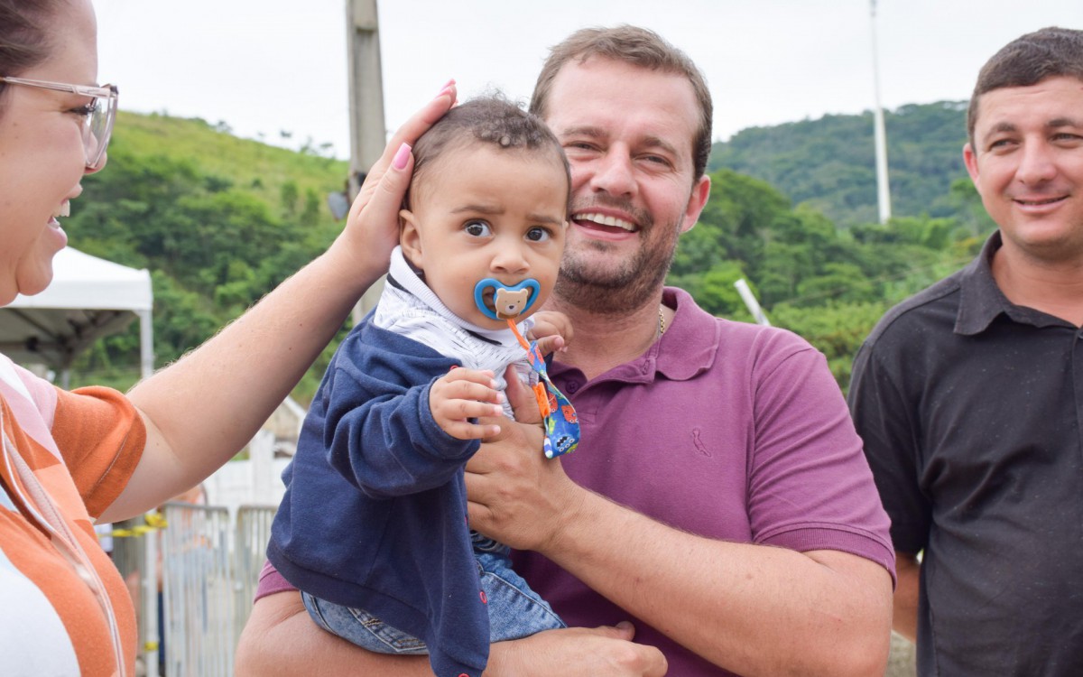 Papai Noel visitou dois pontos de Paty