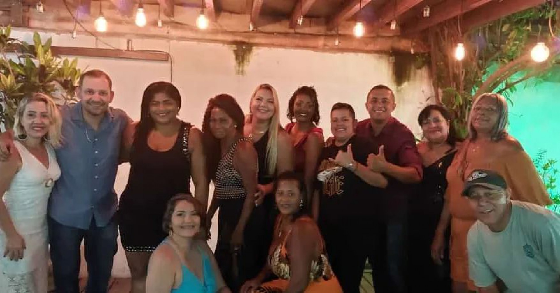 Al&eacute;m dos formandos, marcaram presen&ccedil;a todo o corpo de apoio escolar da Escola Municipal Martinho Lutero - Divulga&ccedil;&atilde;o