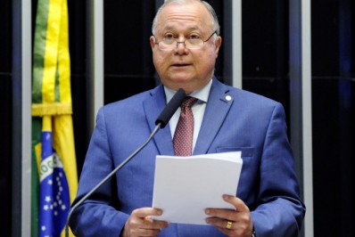 Deputados avaliam que PEC da Transição será aprovada 'em versão desidratada'