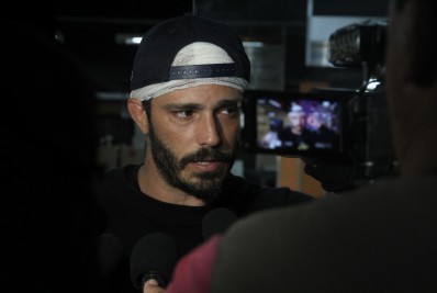 Thiago Rodrigues volta às redes sociais e se pronuncia sobre ferimentos na cabeça