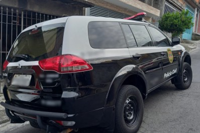 Homem mata a própria mãe com furadeira 