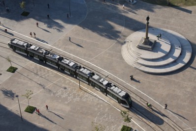 Em seis anos de operação, VLT chega a 100 milhões de passageiros