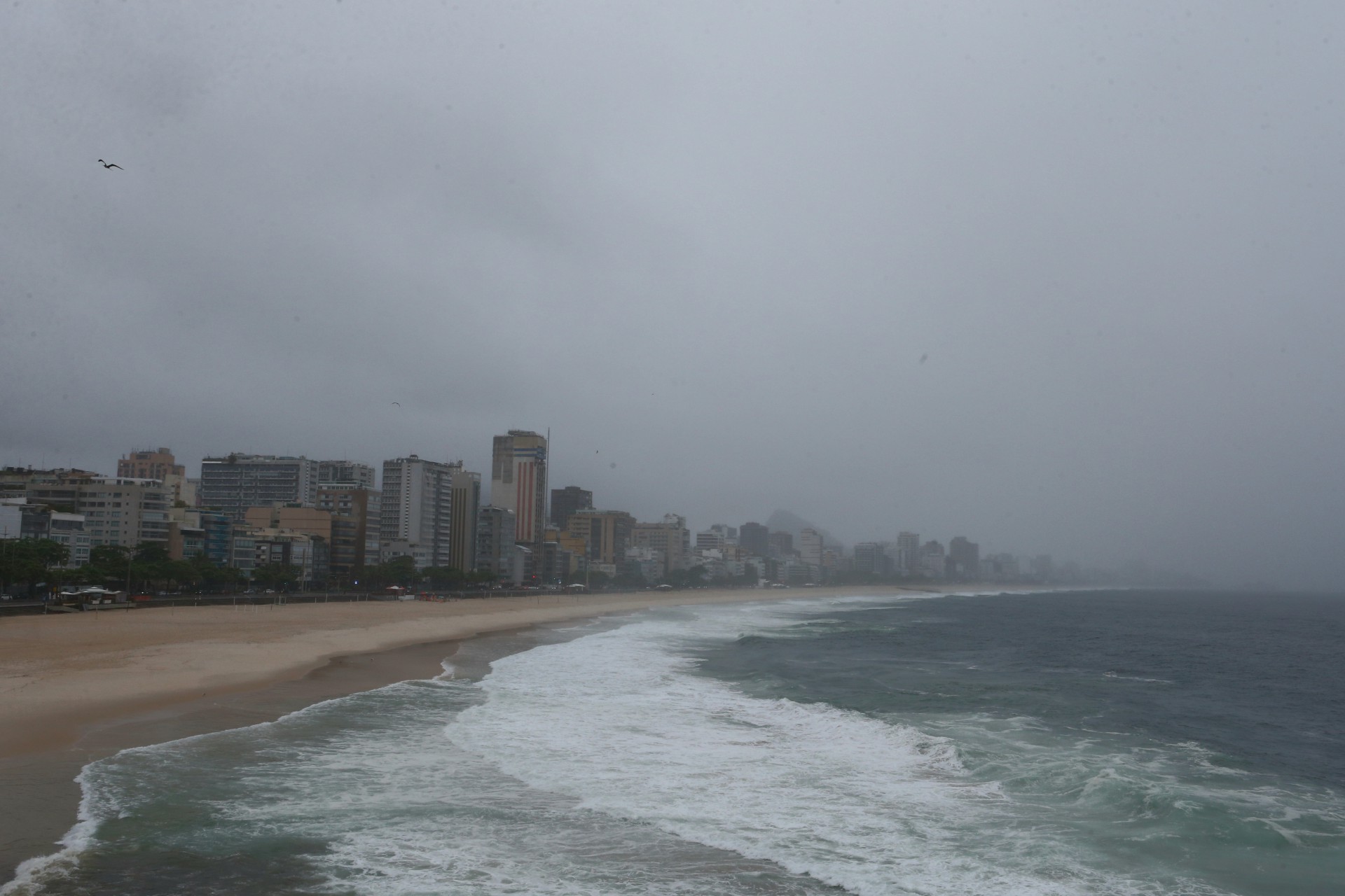 Vista do Mirante do Leblon na Zona Sul do Rio de Janeiro, nesta ter&ccedil;a-feira (20) - Cl&eacute;ber Mendes/Ag&ecirc;ncia O Dia