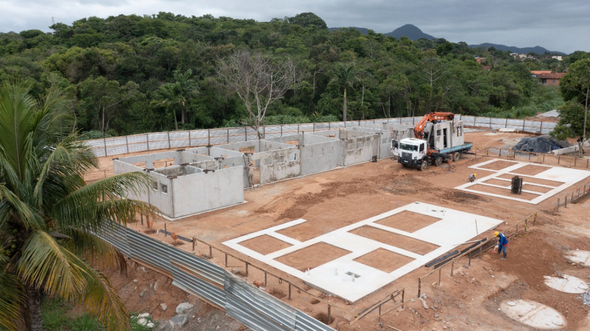 Obras estão sendo realizadas nos bairros Asfalto Velho, Rio d’Areia, Jaconé e Bonsucesso - Divulgação/Prefeitura de Saquarema