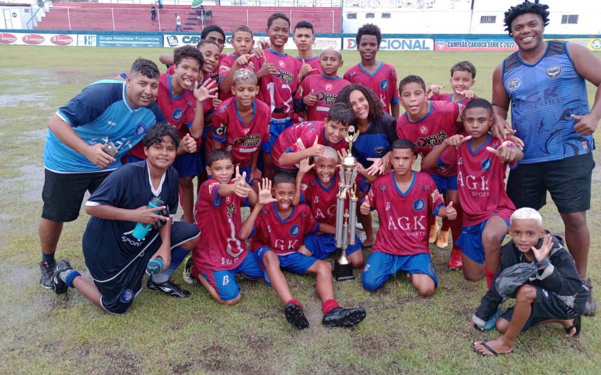 O Itaipu ficou com o t&iacute;tulo da Copinha Igua&ccedil;uana Sub-23