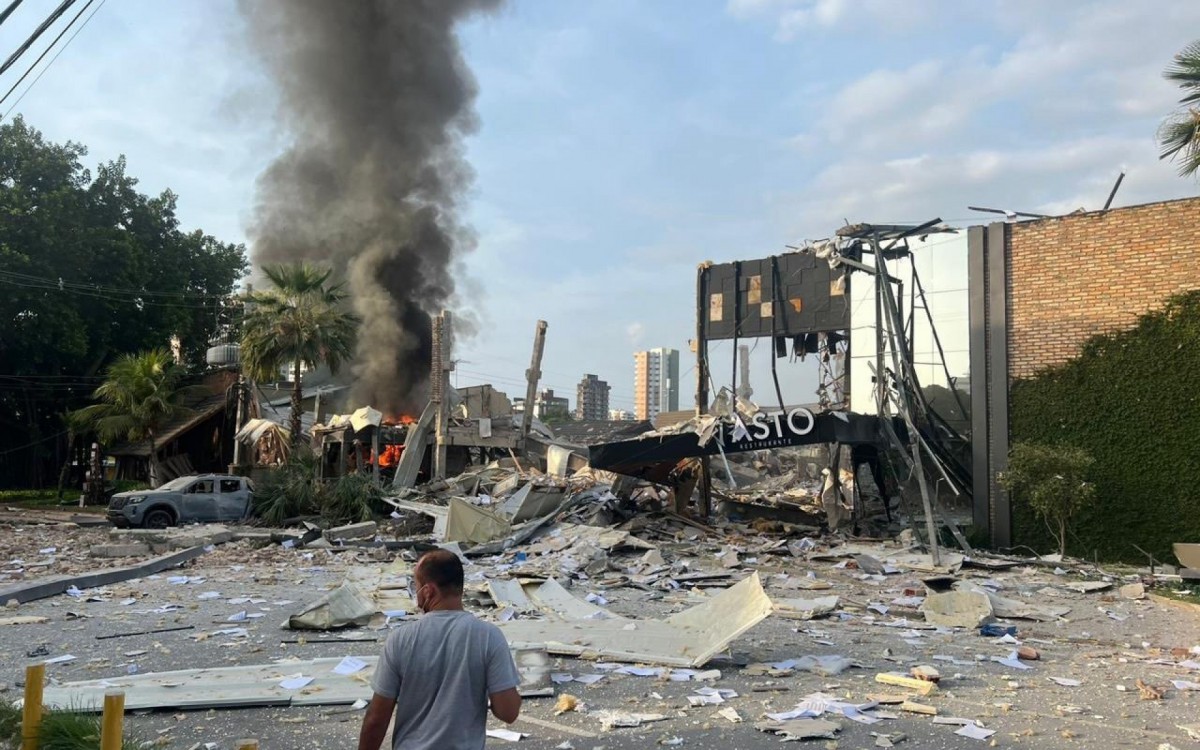 Restaurante Vasto explode em Teresina