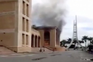 Vídeo: Incêndio de pequenas proporções atinge Basílica de Nossa Senhora de Aparecida