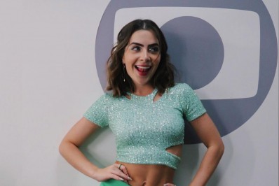 Jade Picon mostra look da personagem Chiara e irmão brinca: 'Cosplay do Grinch'