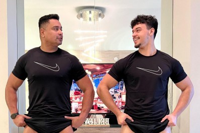 Xanddy e filho impressionam pelo tamanho das coxas em foto na web