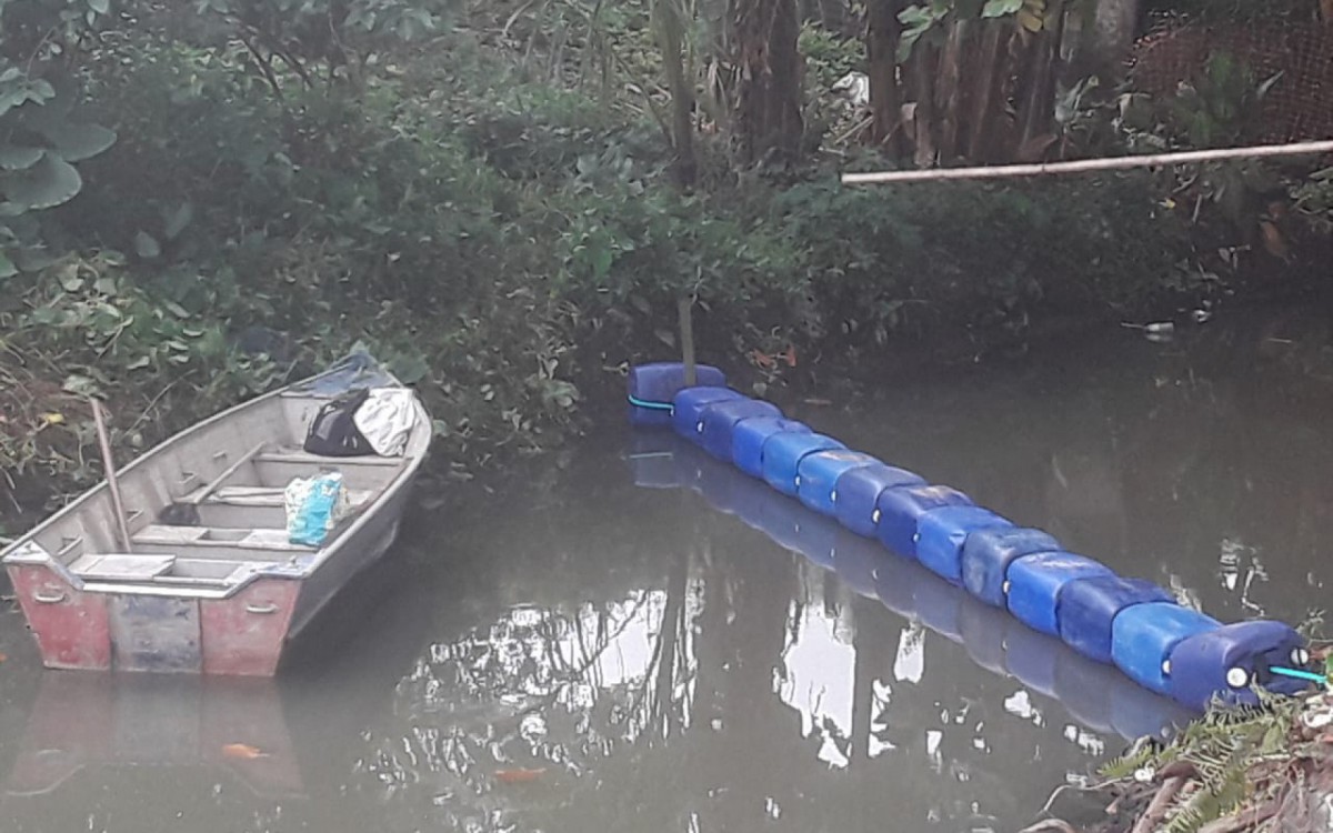 Prefeitura instala novas ecobarreiras no Rio Pavuninha e em Rio das Pedras