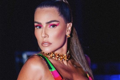 Deborah Secco comenta uso de remédios para emagrecer: 'Sociedade doente'