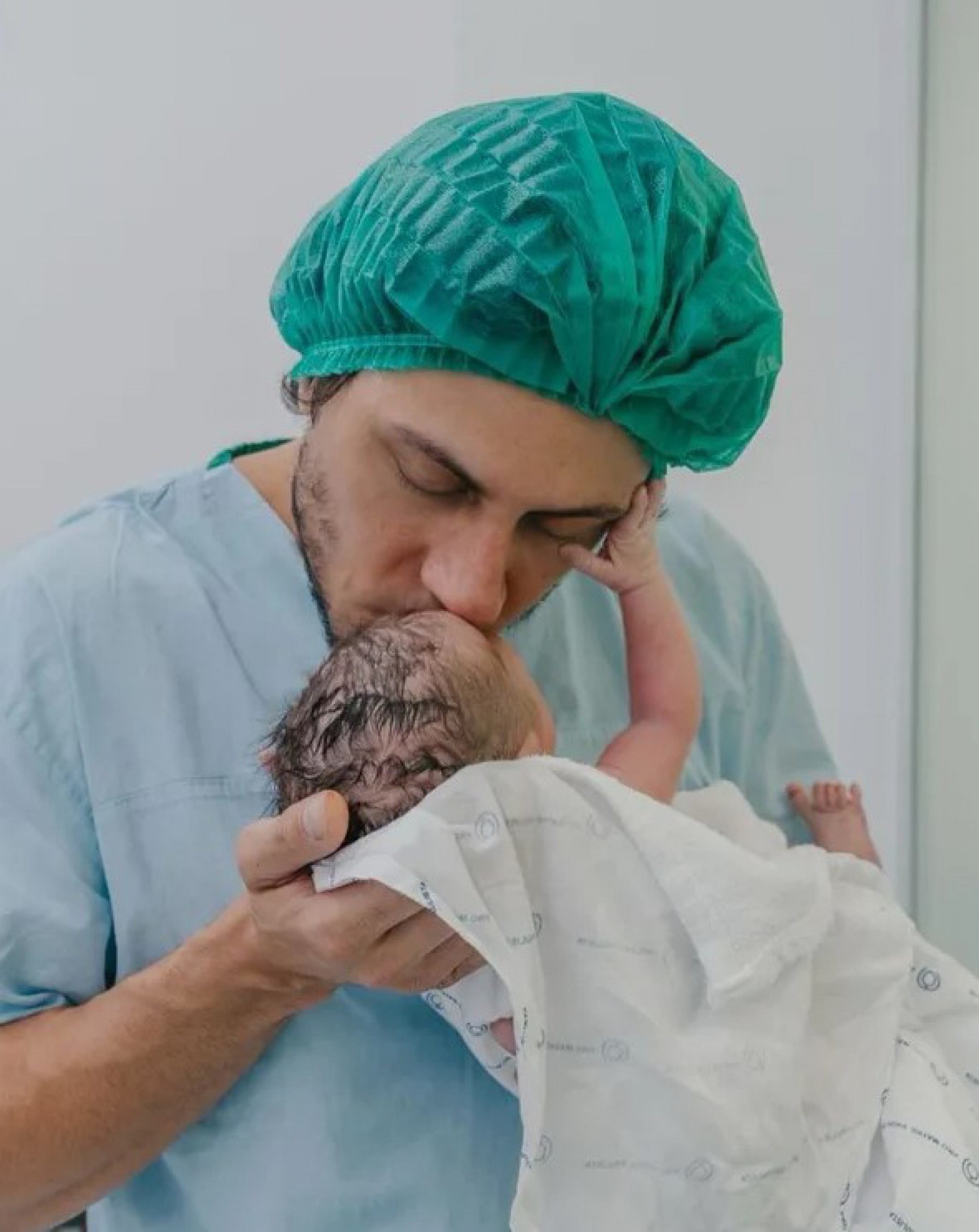 Nasce Ava, filha de Gabriela Prioli e Thiago Mansur - Reprodução/Instagram