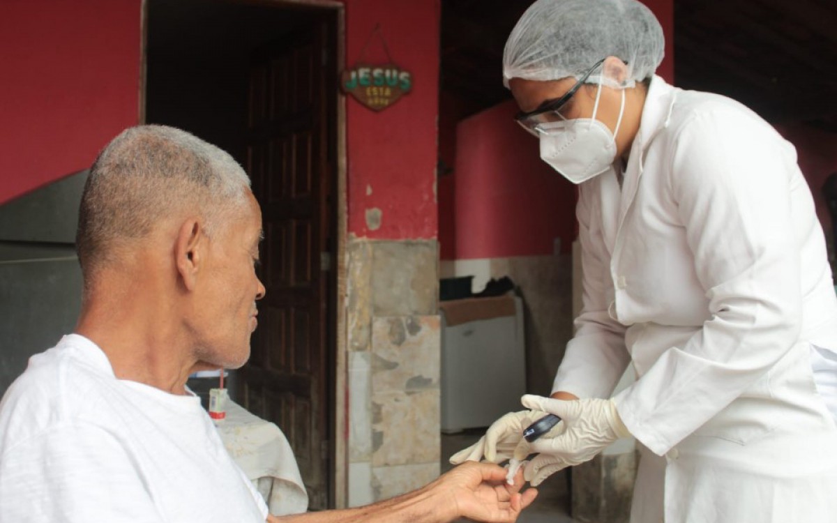 Usuários são acolhidos na Ouvidoria e nos projetos da Saúde Pública de Araruama