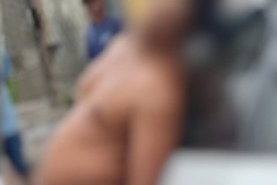 Homem é encontrado morto em pé