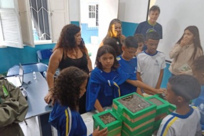 Educação terá R$ 308 de abono salarial