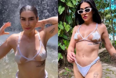Cleo exibe as curvas com biquíni ousado em banho de cachoeira