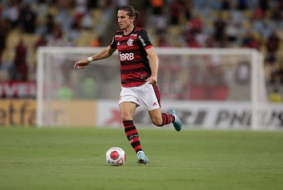 Titular do Flamengo, Filipe Luís relembra grave lesão no tornozelo: 'Quase tive que amputar'
