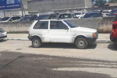 Polícia Militar recupera carro roubado em Maricá