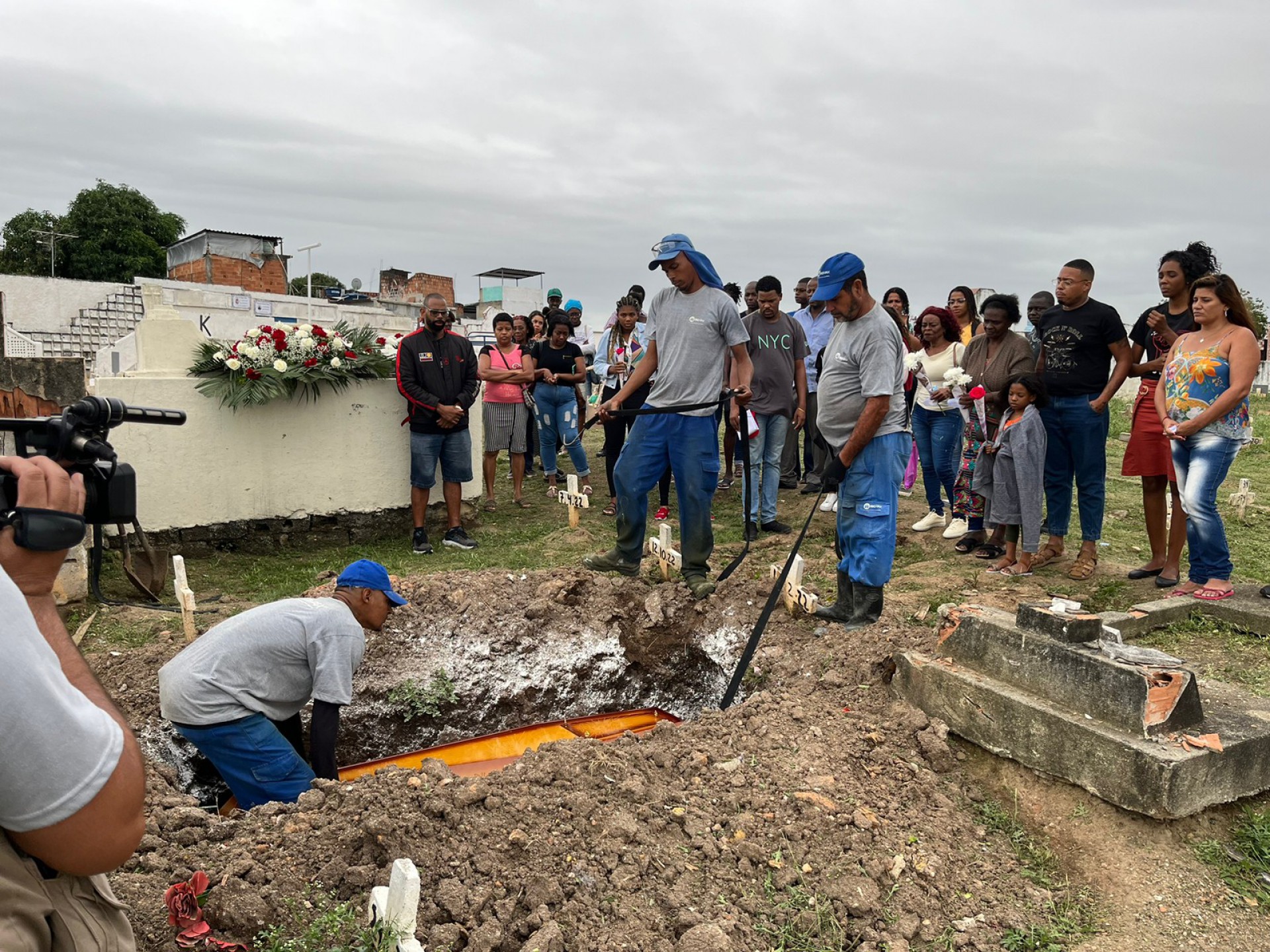 Edinalva morreu após ser agredida e atropelada pelo companheiro - Pedro Medeiros/Agência O Dia