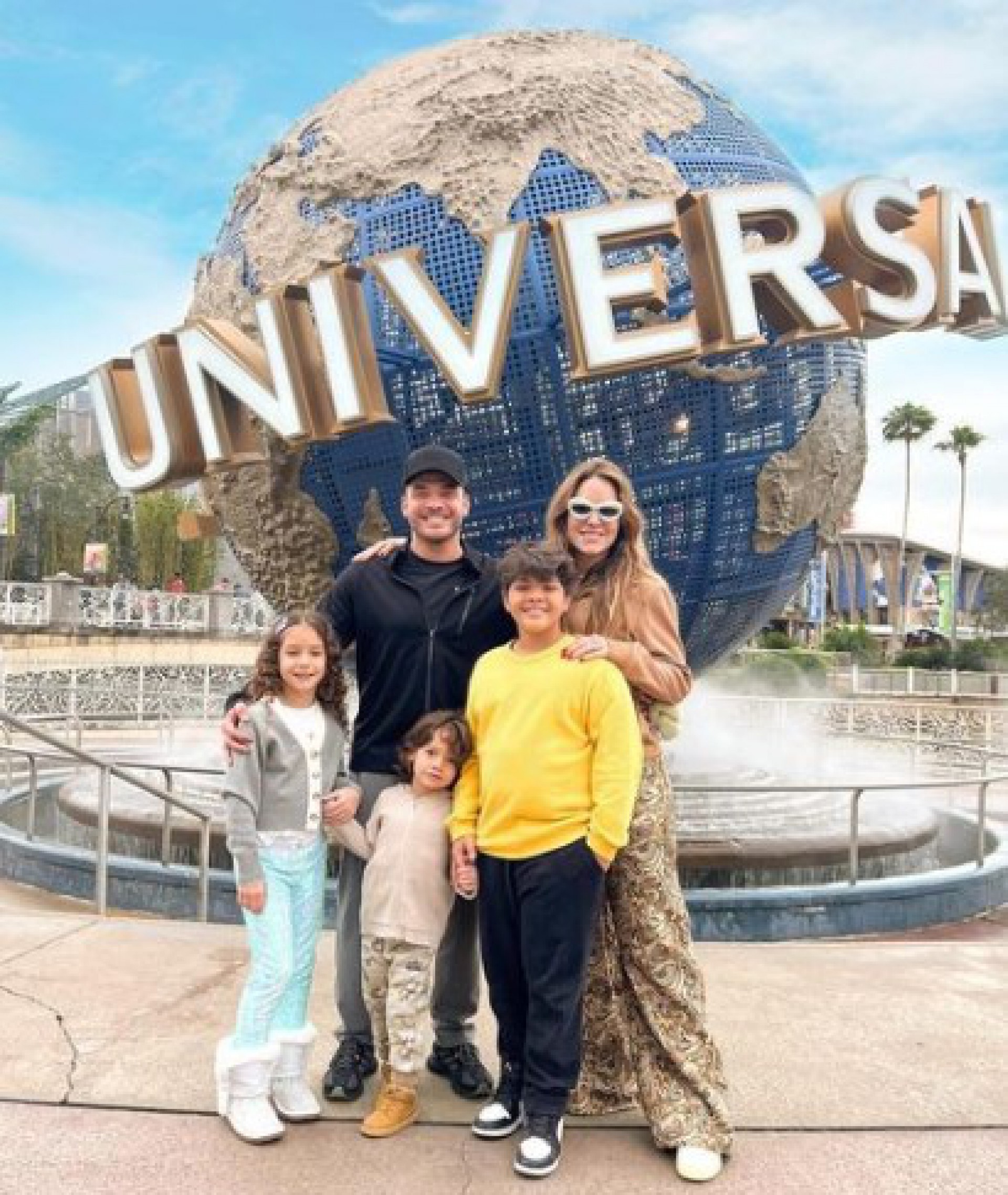 Wesley Safadão leva esposa e filhos para Natal em Orlando - Reprodução Internet