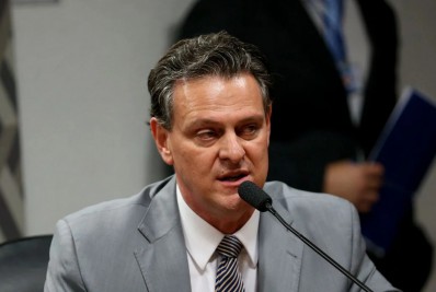 Carlos Fávaro é oficialmente empossado ministro da Agricultura e Pecuária