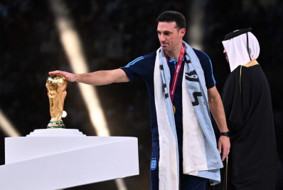 Presidente da AFA revela conversa com Scaloni e o 'garante' na seleção argentina