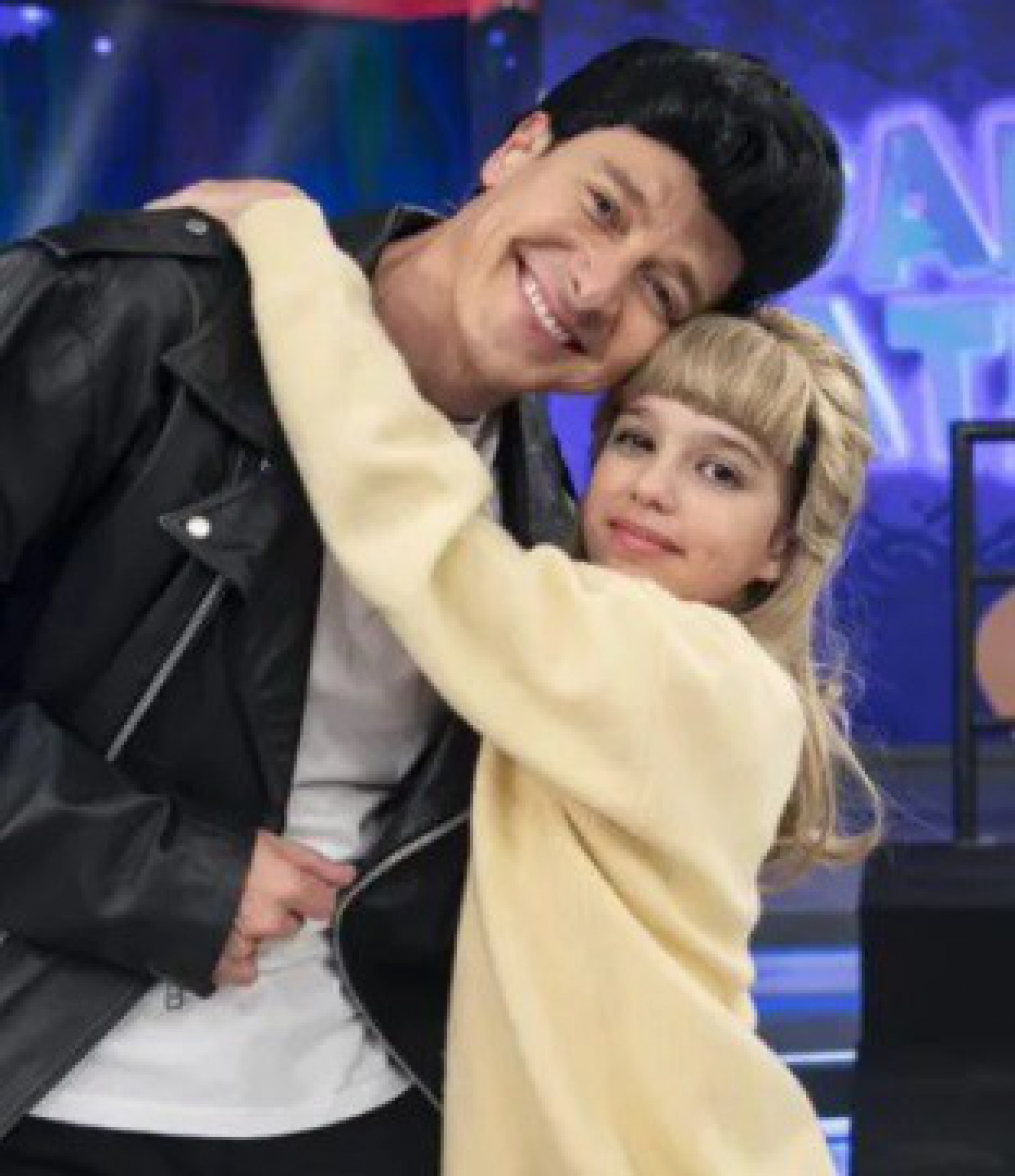 Rodrigo Faro e Helena - Reprodução de vídeo