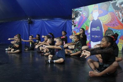 Lona Cultural oferece aulas de dança