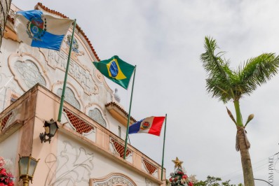 Prefeitura de Teresópolis adquire nova van para a proteção social