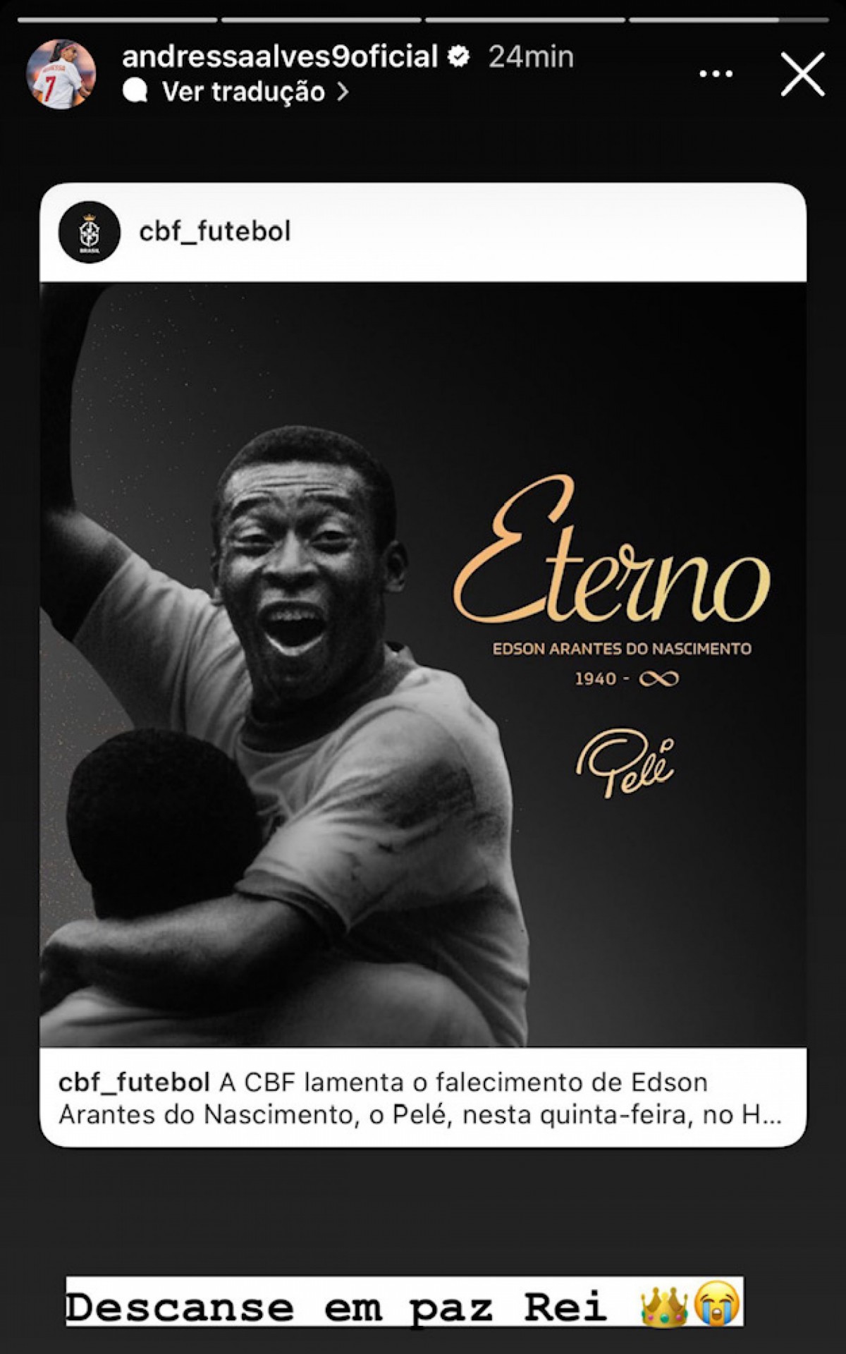 Pel&eacute; &eacute; homenageado por Andressa Alves