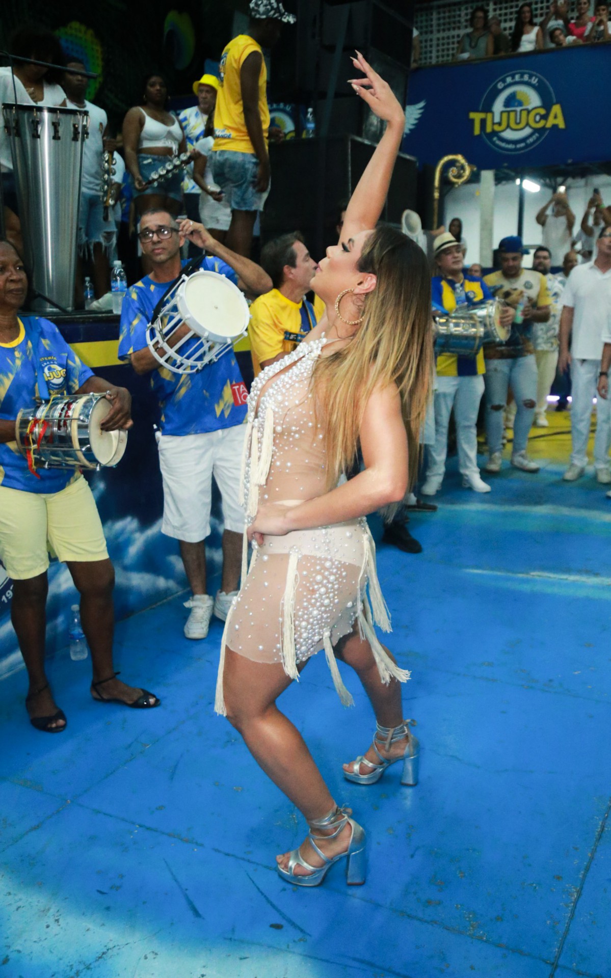 Lexa brilha em ensaio da Unidos da Tijuca 