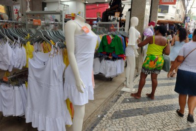 Acic prevê aumento de 10% nas vendas para o réveillon no comércio