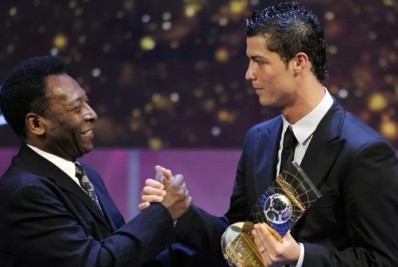 Cristiano Ronaldo homenageia Pelé: 'Uma inspiração para tantos milhões'