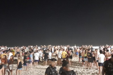 Guarda Municipal desmobiliza festa clandestina na praia de Ipanema