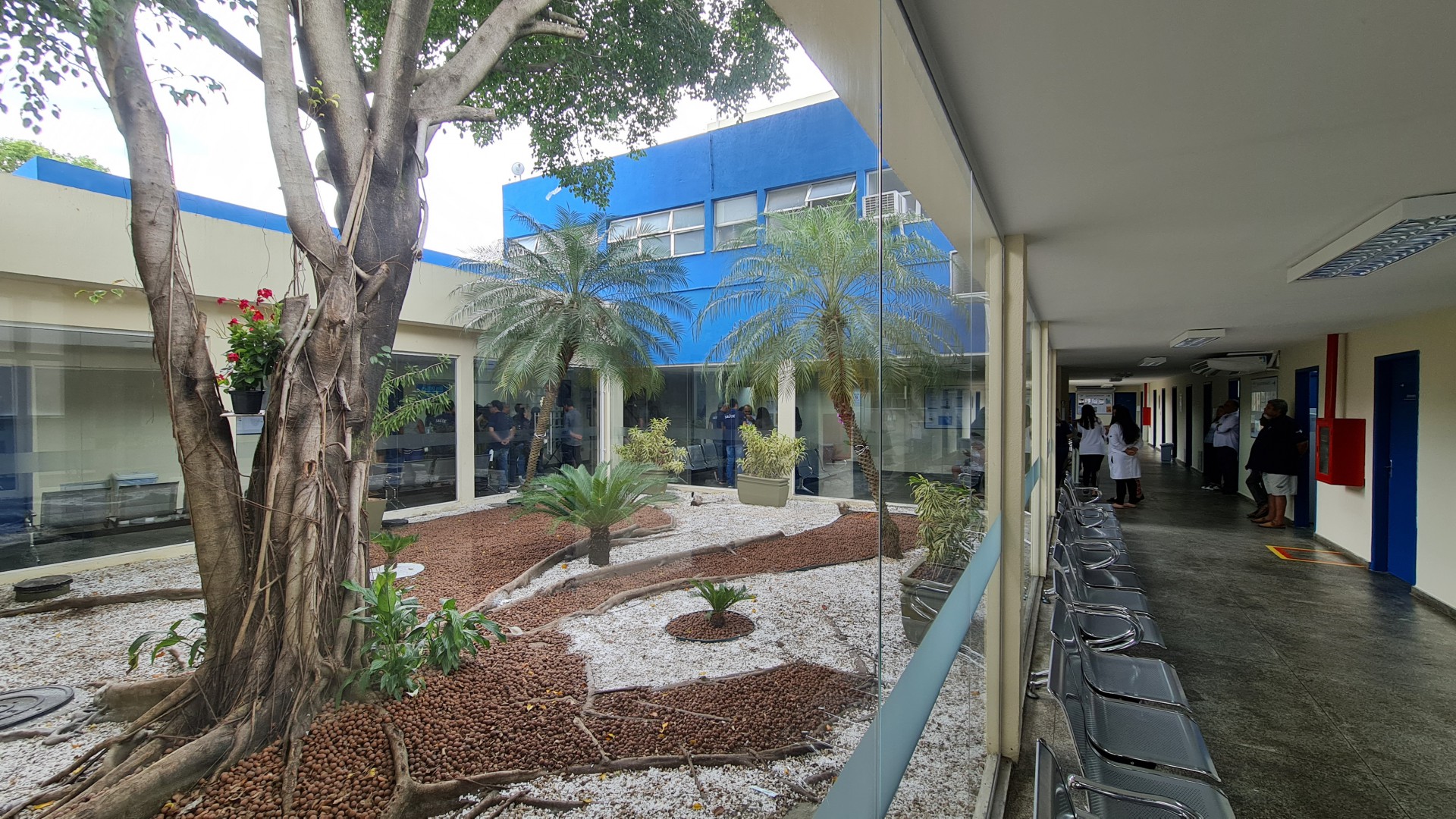 Prefeitura reinaugura a CMS Mario Rodrigues Cid funciona na Rua Matureia, s/nº, em Cosmos - Divulgação/SMS-Rio