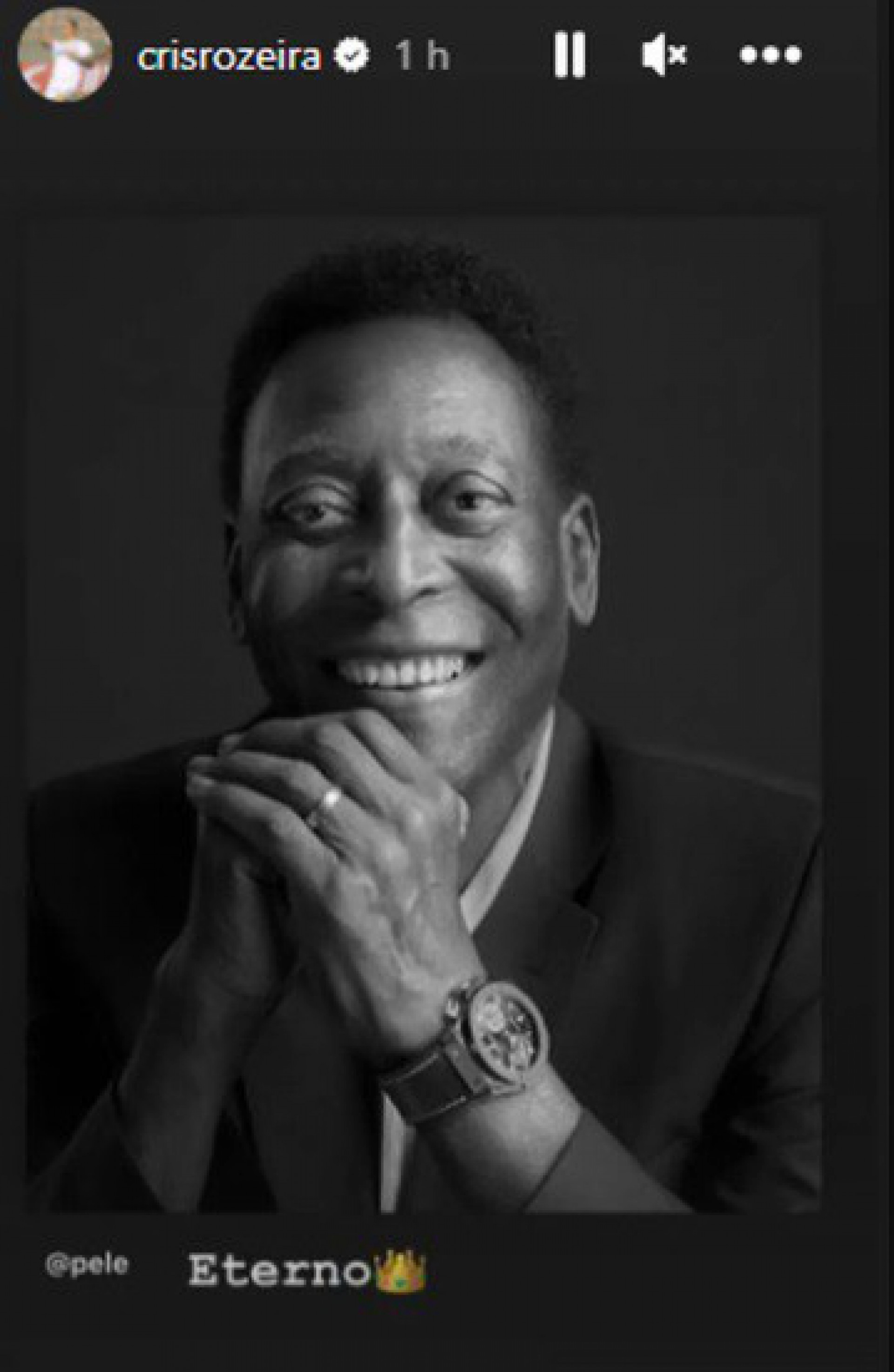 Pelé é homenageado por Cristiane - Reprodução