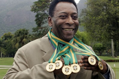 Ano Novo em Santos terá homenagem a Pelé com drones 