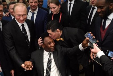 Putin homenageia Pelé: 'Ilustre filho do povo brasileiro'